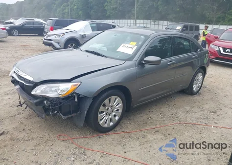 2013 Chrysler 200 Lx из США, поврежденный, VIN 1C3CCBAB8DN608510